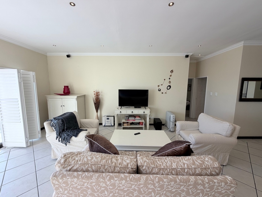 2 Bedroom Property for Sale in Big Bay Western Cape
